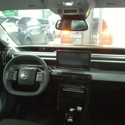 Citroen C3 Aircross 1.2 HYBRIDE 145CH MAX E-DCS6 occasion - Cou&euml;ron - photo 3/5