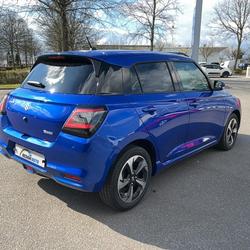 Suzuki Swift 1.2 HYBRID PACK CVT Redon