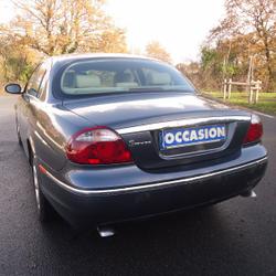 Jaguar S-Type 2.7D BI-TURBO V6 A Saint-Philbert-de-Grand-Lieu