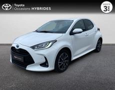 Toyota Yaris Cerisé