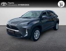 Toyota Yaris Cross Cerisé
