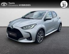 Toyota Yaris Cerisé