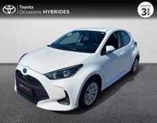 Toyota Yaris Cerisé