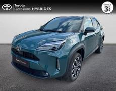 Toyota Yaris Cerisé