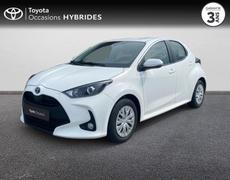 Toyota Yaris Cerisé