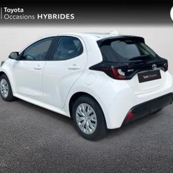 Toyota Yaris 116h Dynamic Business 5p MY22 Ceris&eacute;