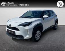 Toyota Yaris Cross Cerisé