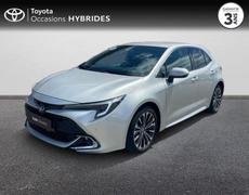 Toyota Corolla Cerisé