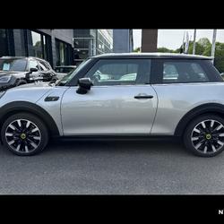 Mini Hatch (F56) COOPER SE 184 ESSENTIAL BVA Saint-Maximin