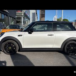 Mini Hatch (F56) COOPER SE 184 RESOLUT ESSENTIAL BVA Saint-Maximin