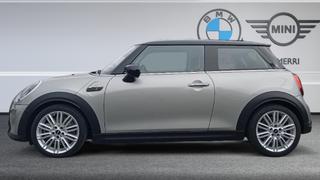 Mini Hatch  - photo 1