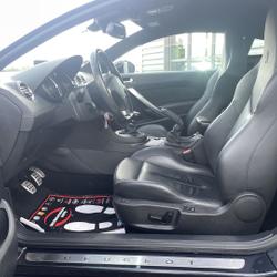 Peugeot RCZ 1.6 THP 16V 200CH Auneau-Bleury-Saint-Symphorien