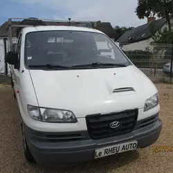 Hyundai H1 CHASSIS EMPATTEMENT 3,28M Le Rheu