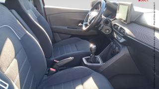 Dacia Sandero  - photo 4