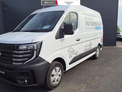 Nissan Interstar - INTERSTAR FOURGON 3T5 L2H2 2.0 DCI 150 N-CONNECTA 4p - 34 906 €