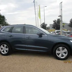 Volvo XC60 B4 ADBLUE 197CH MOMENTUM BUSINESS GEARTRONIC Le Rheu