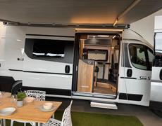 Fourgon Font Vendome Saint-Étienne-de-Montluc