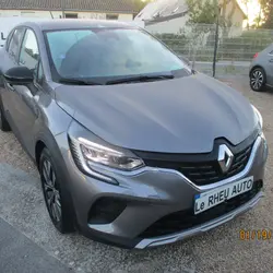 Renault Captur 1.6 E-TECH HYBRIDE 145CH EVOLUTION BVA6 occasion - Le Rheu - photo 2/10