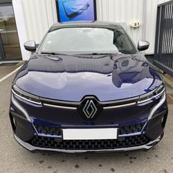 Renault Megane E-Tech techno EV60 220ch optimum charge Laval