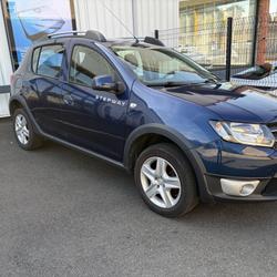 Dacia Sandero Stepway Prestige TCe 90 E6 Laval