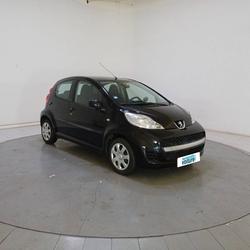 Peugeot 107 107 1.0e 12V 68ch BLUE LION - Access Redon
