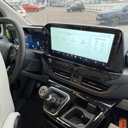 Fourgon Westfalia NOUVEAU FORD TRANSIT CUSTOM 136 CV BVA8 Saint-Fons