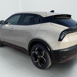 Alfa Romeo Junior 1.2 Ibrida 145 ch e-DCT6 Speciale H&eacute;nin-Beaumont