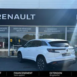 Renault Austral TECHNO E-TECH HYBRIDE 200 Guidel
