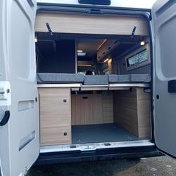 Fourgon Possl CITRO&Euml;N JUMPER 140 CV 2200 CC CITRO&Euml;NJUMPER 2.2L140CV Saint-&Eacute;tienne-de-Montluc