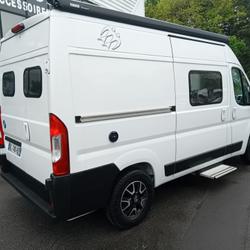 Fourgon Knaus Weinsberg PEUGEOT BOXER 2,2 L 165 CV 2.2L Saint-&Eacute;tienne-de-Montluc