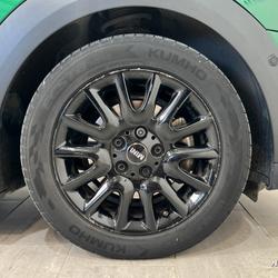 Mini Cooper Hatch 5 Portes Cooper 136 ch DKG7 Essential Rivery