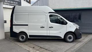 Opel Vivaro fourgon  - photo 4