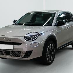 Fiat 600e T-Gen 3 1.2 Hybrid 110ch eDCT6 La Prima H&eacute;nin-Beaumont