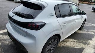 Peugeot 208  - Style - photo 2