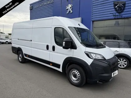 Peugeot Boxer - 2.2 140 CH 3.5T MAXI L4H2 PACK TECHNO PREMIUM - 23 990 €