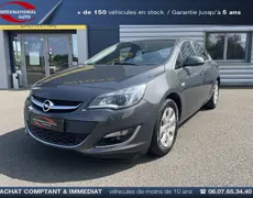 Opel Astra Auneau-Bleury-Saint-Symphorien