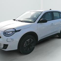 Fiat 600e 1.2 Hybrid 145 DCT Icone H&eacute;nin-Beaumont