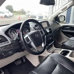 Lancia Voyager 2.8 MULTIJET 163 GOLD 5P Auneau-Bleury-Saint-Symphorien