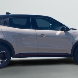 Alfa Romeo Junior 1.2 ibrida 145 speciale e-dct6 H&eacute;nin-Beaumont
