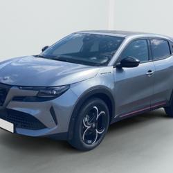 Alfa Romeo Junior 1.2 ibrida 145 speciale e-dct6 H&eacute;nin-Beaumont