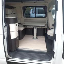 Fourgon Westfalia VOLKSWAGEN HDI 2.0 L 150 CV Bouaye