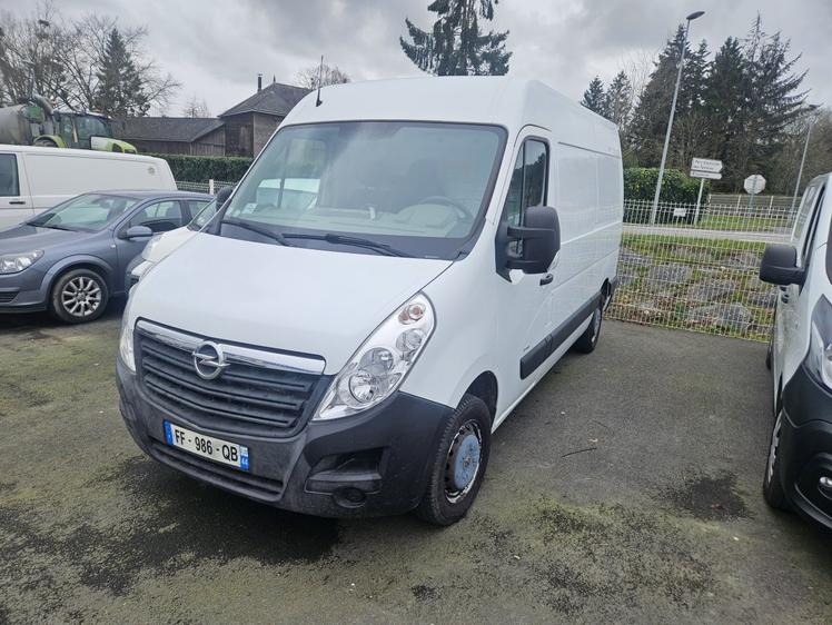 Opel Movano  - 12 990 €