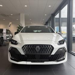 Renault Clio 6 techno full hybrid E-Tech 160 ch Saint-Clair-du-Rh&ocirc;ne