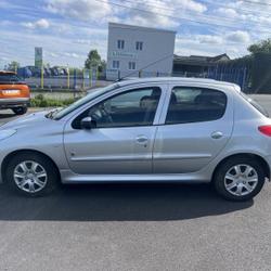 Peugeot 206+ 1.4 HDi FAP G&eacute;n&eacute;ration 5p Pont-H&eacute;bert