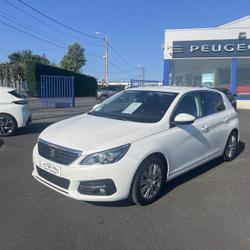 Peugeot 308 II Phase 2 1.6 BlueHDi 120ch Allure S&S 5p Pont-H&eacute;bert