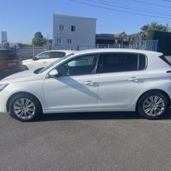 Peugeot 308 II Phase 2 1.6 BlueHDi 120ch Allure S&S 5p Pont-H&eacute;bert