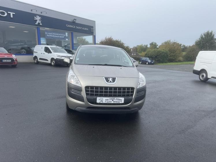 Peugeot 3008  - Confort Pack - 6 990 €
