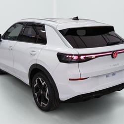 Volkswagen T-Roc T-Roc 1.5 eTSI EVO2 Hybrid 150 ch DSG7 R-Line H&eacute;nin-Beaumont