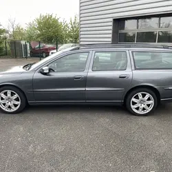 Volvo V70 D5 AWD 185CH FAP SUMMUM GEARTRONIC Auneau-Bleury-Saint-Symphorien