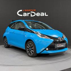 Toyota Aygo Aygo 1.0 VVT-i x-wave 2 Saint-Av&eacute;